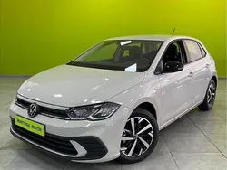 Beige Usado 2023 VW Polo Life Berlina | 18.800 € (Precio justo)
