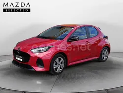 Rojo Usado 2024 Mazda 2 Exclusive-Line Berlina | 23.500 € (Un poco caro)