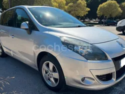 Gris / plata Usado 2010 Renault Scénic III Dynamique Monovolumen | 6490 € (Precio justo)