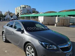 Gris / plata Usado 2016 Opel Insignia Selective Berlina | 10.400 € (Precio justo)