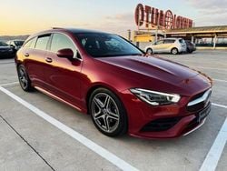 Granate Usado 2021 Mercedes CLA180 Shooting Brake Familiar | 24.900 € (Precio justo)