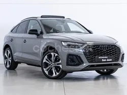Gris / plata Usado 2021 Audi Q5 Sportback Ambiente SUV | 42.990 € (Un poco caro)