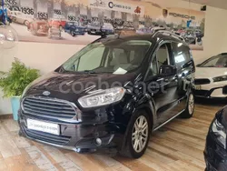 Negro Usado 2015 Ford Tourneo Courier Titanium Monovolumen | 7495 € (Precio justo)