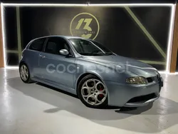 Azul Usado 2003 Alfa Romeo 147 GTA Utilitario | 16.900 €