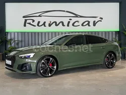 Verde Usado 2021 Audi A5 Sportback S-Line Berlina | 40.990 €