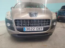 Marrón Usado 2009 Peugeot 3008 Premium Berlina | 4250 € (Caro)