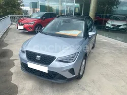 Gris / plata Usado 2022 Seat Arona Style SUV | 18.900 € (Precio justo)