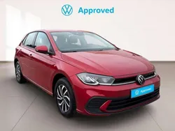 Rojo Usado 2022 VW Polo Life Utilitario | 17.990 € (Un poco caro)