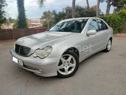 Gris / plata Usado 2002 Mercedes C320 Avantgarde Berlina | 4200 € (Super precio)