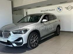 Gris / plata Usado 2021 BMW X1 Comfort Edition SUV | 29.900 € (Un poco caro)