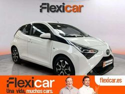 Blanco Usado 2019 Toyota Aygo X-play Utilitario | 12.990 € (Precio justo)