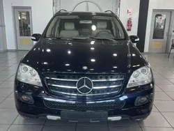 Azul Usado 2006 Mercedes ML320 SUV | 12.900 € (Un poco caro)