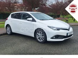 Blanco Usado 2015 Toyota Auris Active Berlina | 10.900 € (Precio justo)