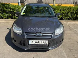 Azul Usado 2011 Ford Focus Trend Berlina | 5995 € (Buen precio)