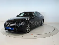 Negro Usado 2020 Mercedes E300 Berlina | 50.495 €