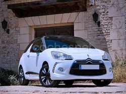 Blanco Usado 2012 Citroën DS3 Style Berlina | 5999 € (Precio justo)