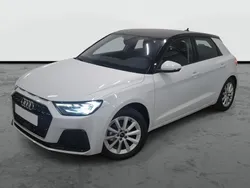 Blanco glaciar metalizado / negro mito Nuevo 2025 Audi A1 Sportback Sport Utilitario | 25.490 € (Caro)