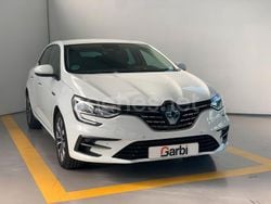 Blanco Usado 2022 Renault Mégane IV Techno Berlina | 17.900 € (Precio justo)