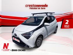 Usado 2020 Toyota Aygo X-play Utilitario | 11.205 € (Precio justo)