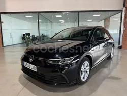 Negro Usado 2021 VW Golf VIII Berlina | 19.800 € (Precio justo)