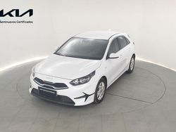Blanco Usado 2024 Kia Ceed | 19.500 € (Precio justo)