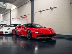 Rojo Usado 2021 Ferrari SF90 Coupe | 459.000 € (Un poco caro)