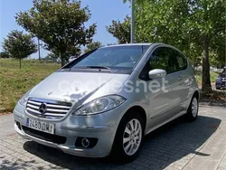 Gris / plata Usado 2005 Mercedes A180 Elegance Berlina | 5000 € (Un poco caro)