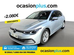 Gris / plata Usado 2021 VW Golf VIII Life Berlina | 22.890 € (Precio justo)