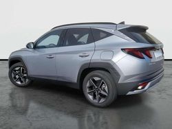 Plateado Usado 2025 Hyundai Tucson SUV | 31.790 € (Precio justo)