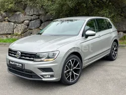Gris / plata Usado 2020 VW Tiguan Edition SUV | 20.900 € (Precio justo)