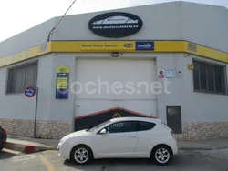 Beige Usado 2009 Alfa Romeo MiTo Utilitario | 5500 € (Precio justo)