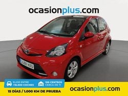 Rojo Usado 2014 Toyota Aygo City Utilitario | 8200 € (Precio justo)