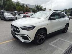 Blanco Nuevo 2024 Mercedes GLA250 SUV | 50.700 € (Precio justo)