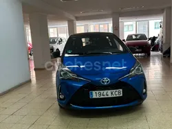 Azul Usado 2017 Toyota Yaris Hybrid Advance Berlina | 14.900 € (Precio justo)