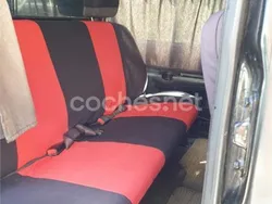Negro Usado 2003 Hyundai H-1 Monovolumen | 5500 €