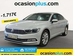 Plateado Usado 2019 VW Passat Advance Berlina | 16.355 € (Buen precio)