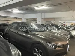 Beige Usado 2017 Alfa Romeo Stelvio Executive SUV | 19.500 € (Precio justo)