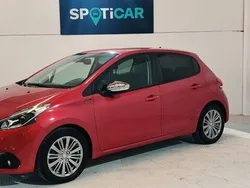 Rojo Usado 2019 Peugeot 208 Signature Sky Utilitario | 12.995 € (Un poco caro)