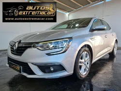 Gris / plata Usado 2020 Renault Mégane IV Business Berlina | 8499 € (Precio justo)