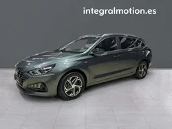 Gris Usado 2021 Hyundai i30 Utilitario | 17.900 € (Precio justo)