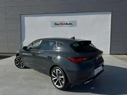 Azul Nuevo 2025 Seat Leon FR | 23.500 € (Precio justo)