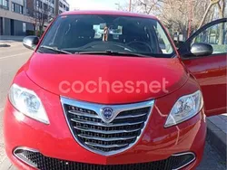Rojo Usado 2014 Lancia Ypsilon Gold Utilitario | 5400 € (Precio justo)
