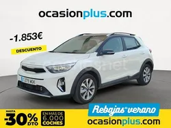 Blanco Usado 2023 Kia Stonic SUV | 20.390 € (Un poco caro)