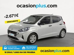 Gris Usado 2022 Hyundai i10 Utilitario | 10.250 € (Precio justo)