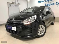 Negro Usado 2015 Kia Rio Utilitario | 7900 € (Precio justo)