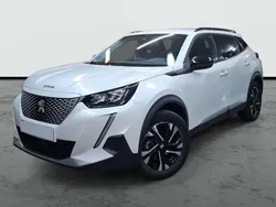 Blanco Usado 2022 Peugeot e-2008 Allure SUV | 16.790 € (Precio justo)