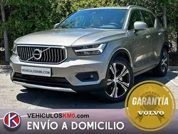 Gris / plata Usado 2021 Volvo XC40 Inscription SUV | 29.700 € (Buen precio)