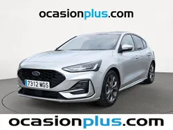 Gris plata Usado 2023 Ford Focus ST-Line Utilitario | 17.137 € (Precio justo)