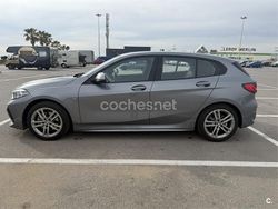 Gris / plata Usado 2023 BMW 118 Utilitario | 28.500 € (Un poco caro)