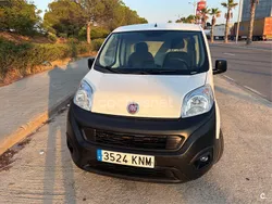 Blanco Usado 2016 Fiat Fiorino Monovolumen | 4700 € (Caro)